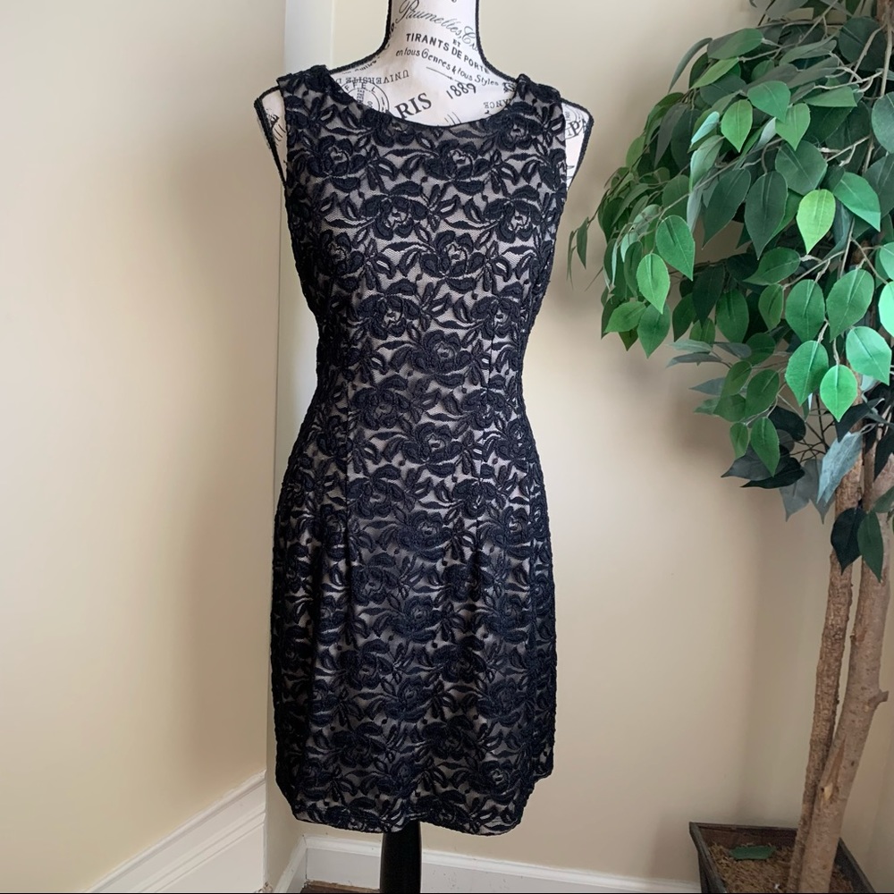 Valerie Bertinelli Sleeveless Lace Overlay Cocktail Dress Black Sz 6